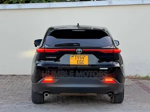 Toyota Harrier 2021 Black