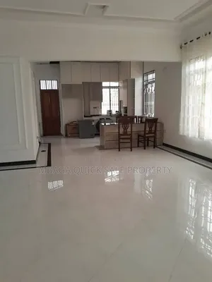 5bdrm House in Madale, Goba for sale