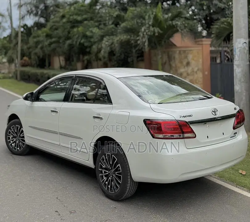 Toyota Premio 1.8 FWD 2019 White