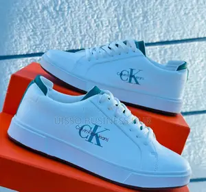  Shoes Quality Men's Sneakers 