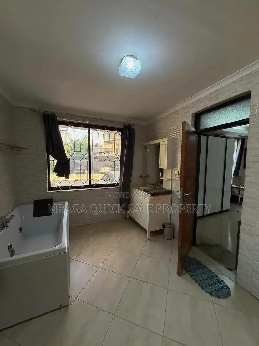 2bdrm Apartment in Mikocheni for rent