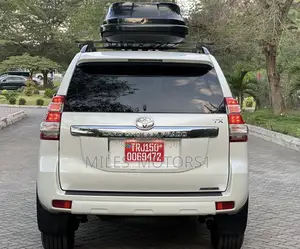 Toyota Land Cruiser Prado 2016 White