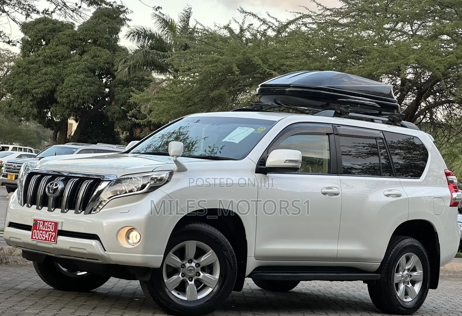 Toyota Land Cruiser Prado 2016 White