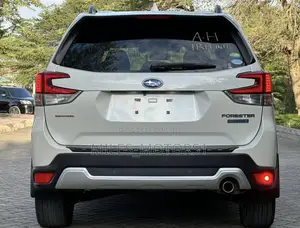 Subaru Forester 2019 White