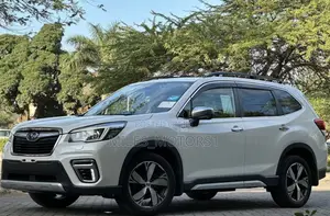 Subaru Forester 2019 White
