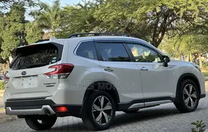 Subaru Forester 2019 White