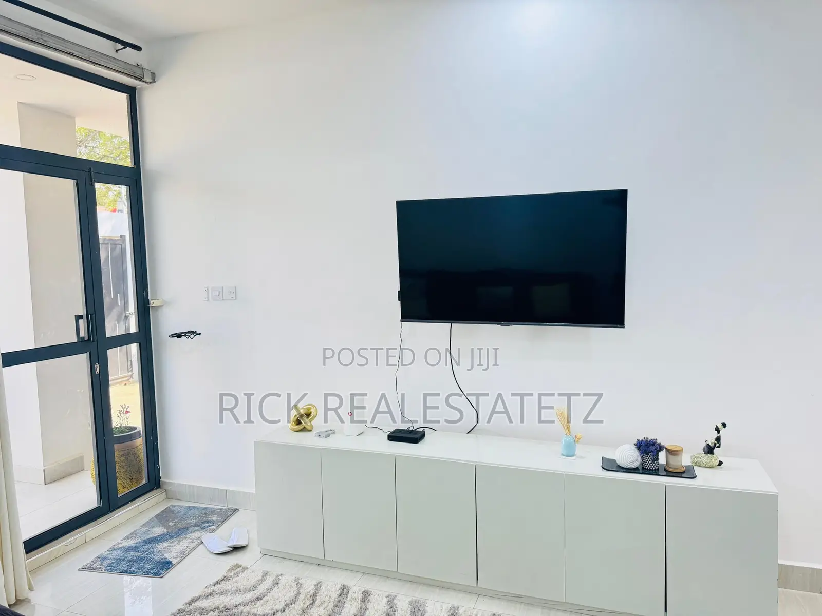 Furnished 1bdrm House in Nyamanoro for rent