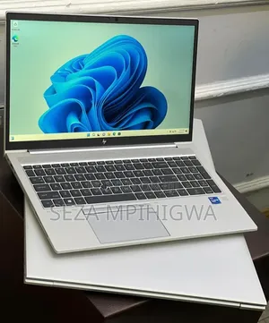 Laptop HP EliteBook 850 G8 16GB Intel Core i7 SSD 256GB