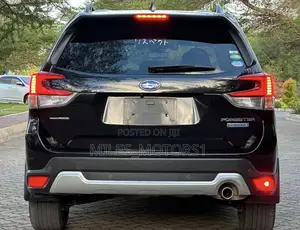 Subaru Forester 2019 Black
