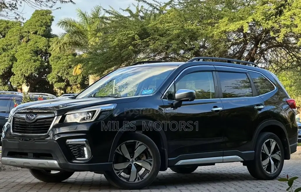 Subaru Forester 2019 Black