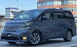 Toyota Vellfire 2011 Grey