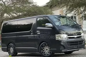 Toyota HiAce 2006 Black