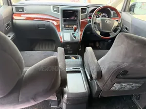 Toyota Alphard 2011 White
