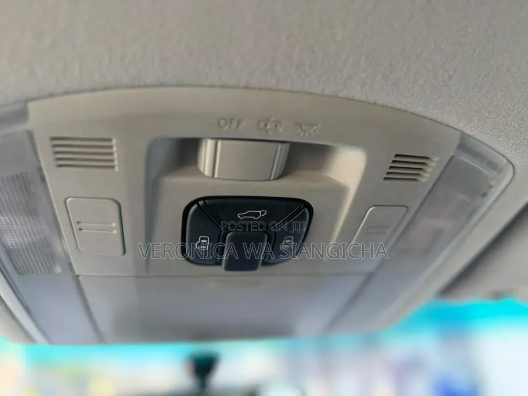 Toyota Alphard 2011 White