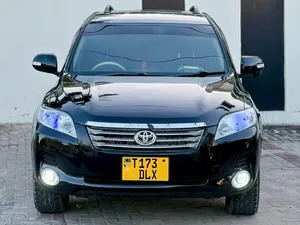 Toyota Vanguard 2010 Black