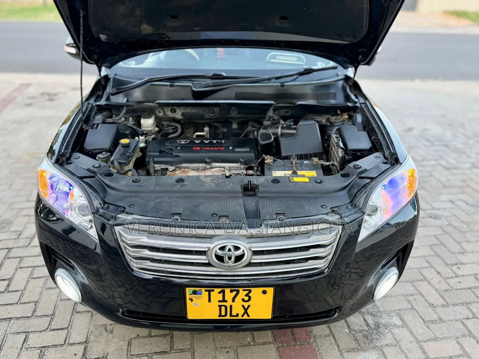 Toyota Vanguard 2010 Black