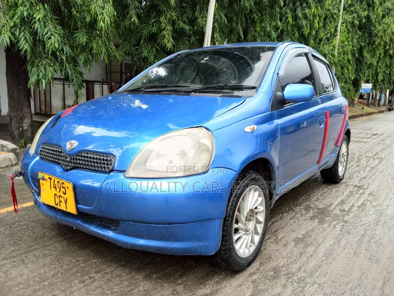 Toyota Vitz 2002 Blue