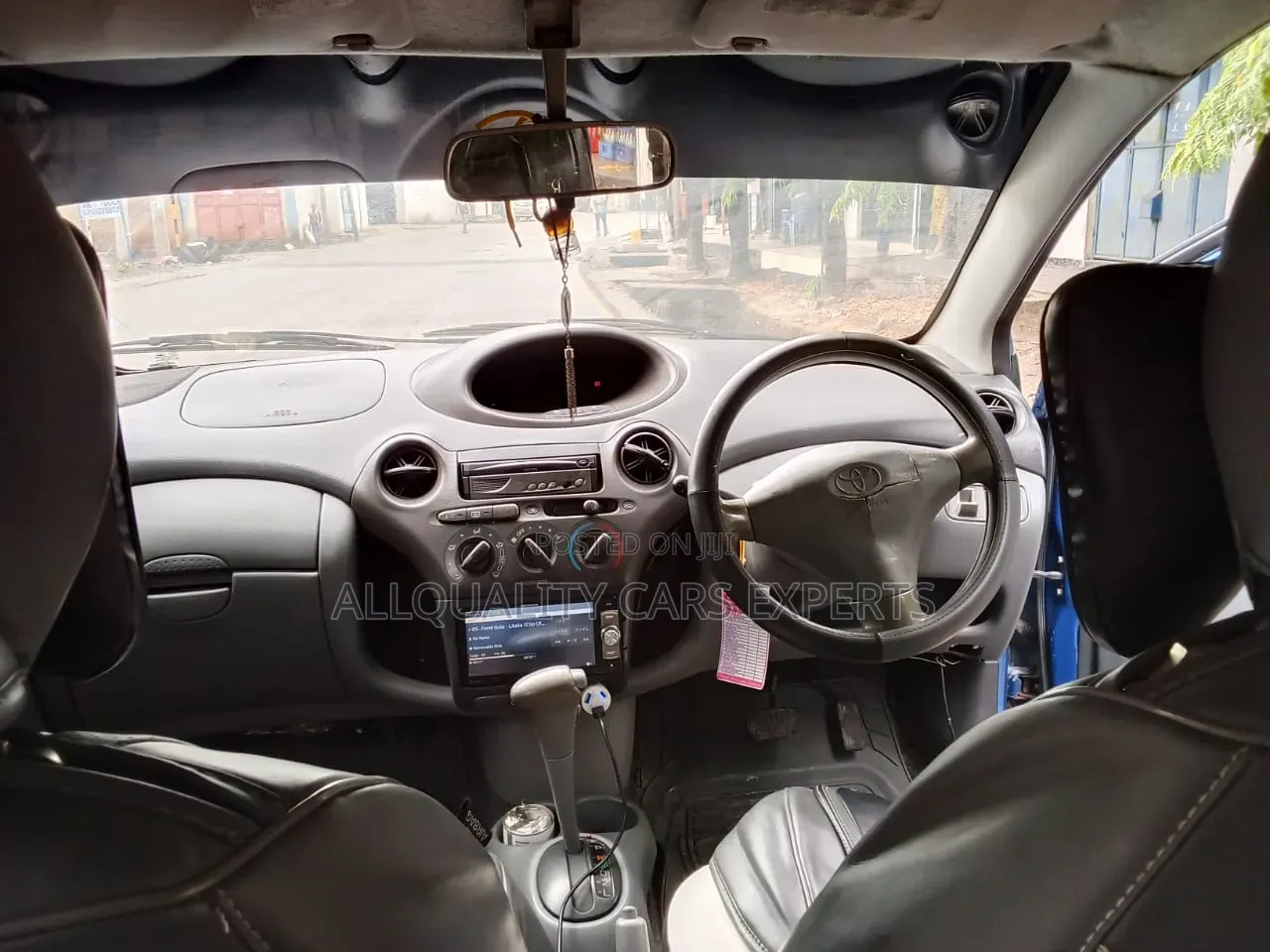 Toyota Vitz 2002 Blue
