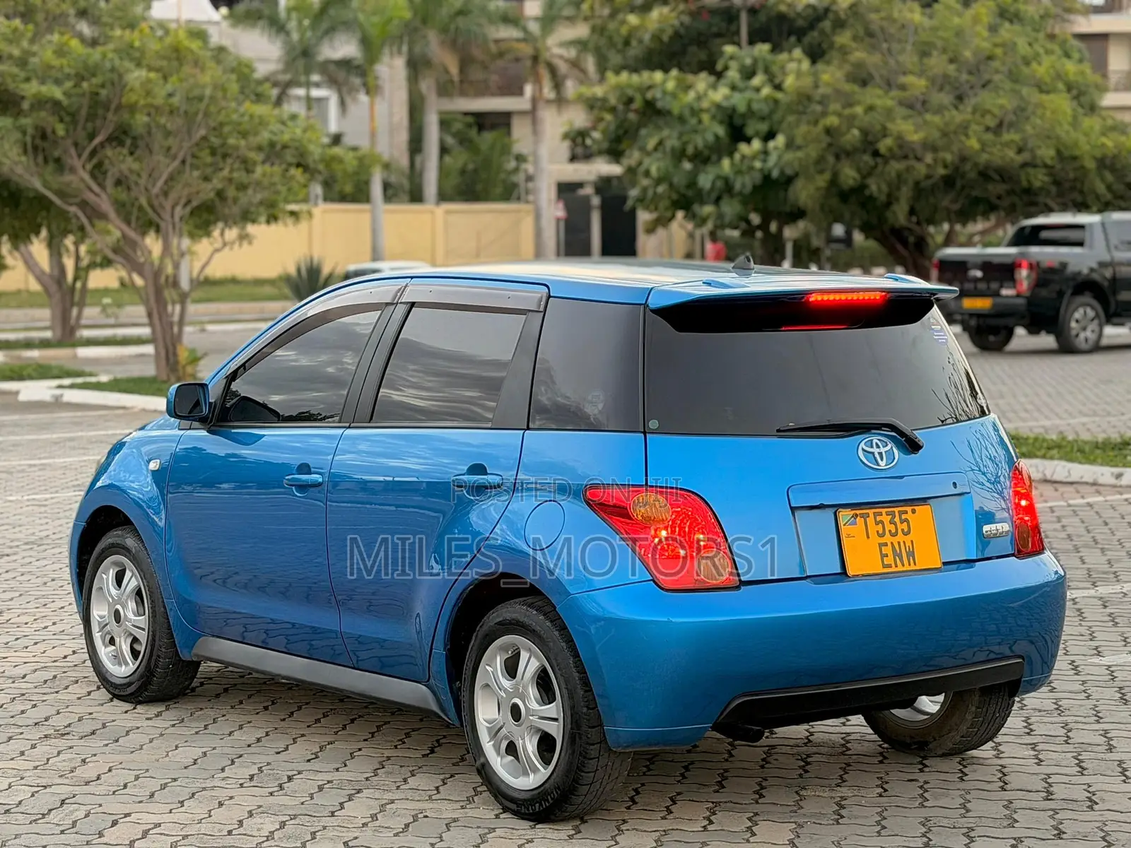 Toyota IST 2003 Blue