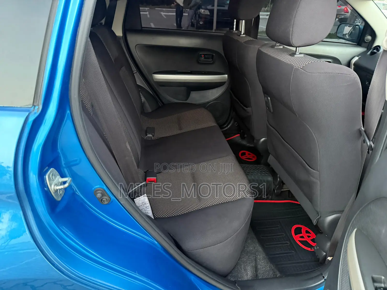 Toyota IST 2003 Blue