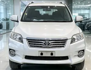 Toyota Vanguard 2012 White