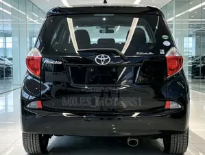Toyota Ractis 2013 Black