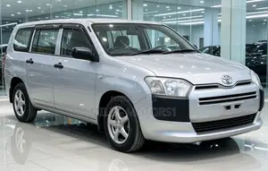 Toyota Succeed 2015 Silver