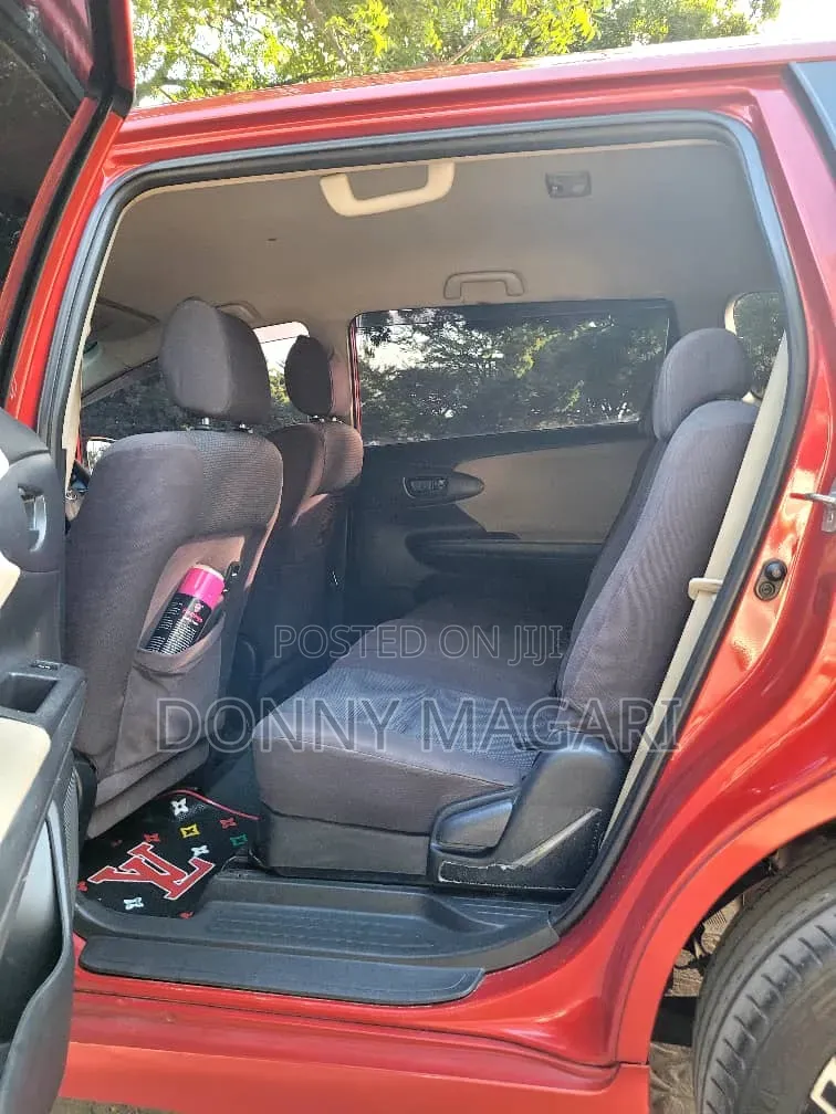 Toyota Wish 2012 Red
