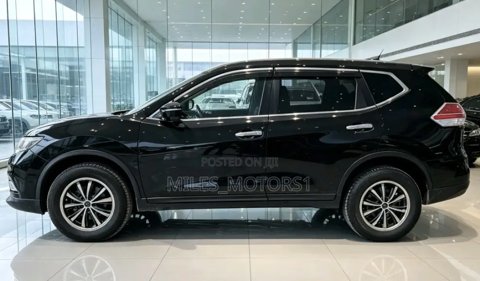 Nissan X-Trail 2014 Black