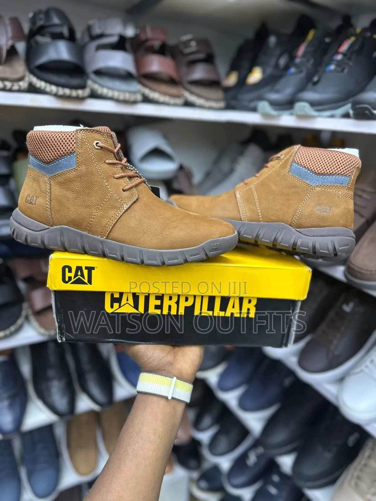 Men's Leather Boots or Shoes Hot Looking Nicely Very Smart