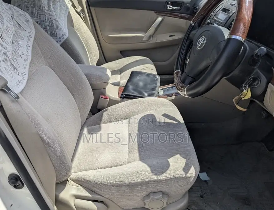 Toyota Premio 2003 White