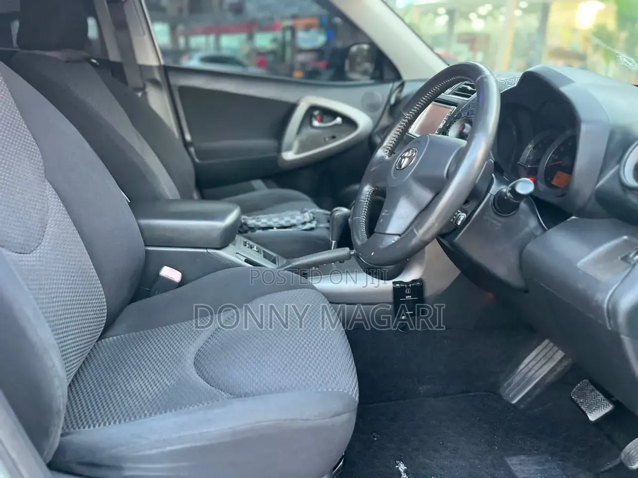 Toyota RAV4 2006 White