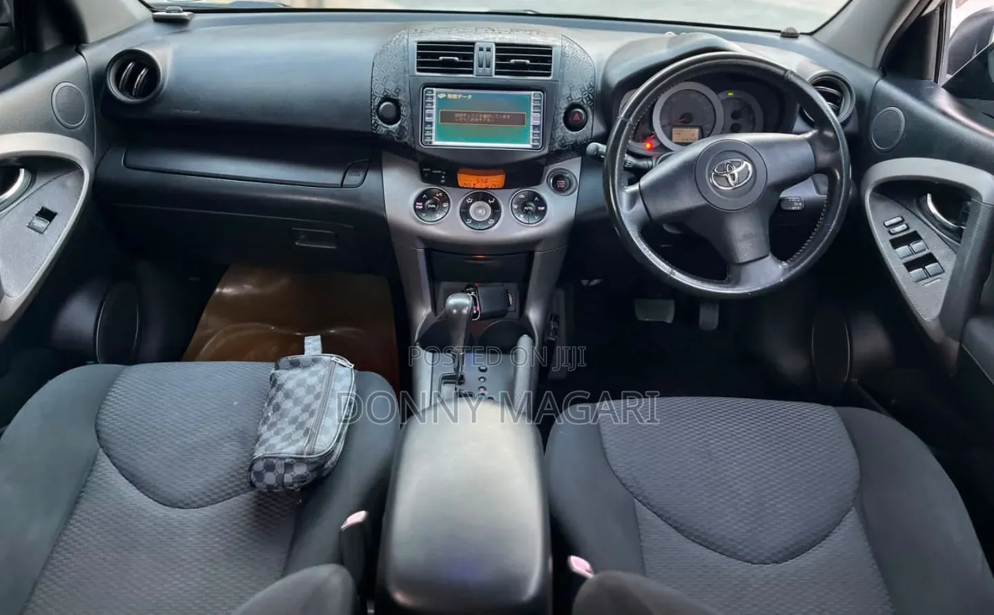 Toyota RAV4 2006 White