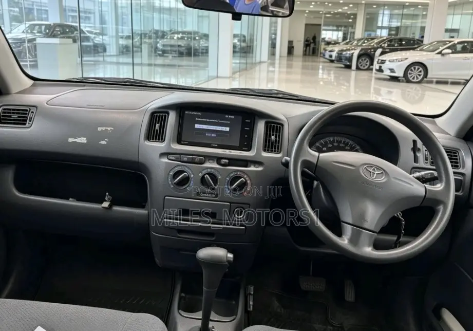 Toyota Probox 2013 White