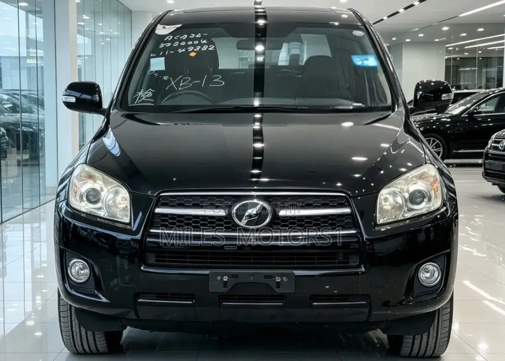 Toyota RAV4 2011 Black