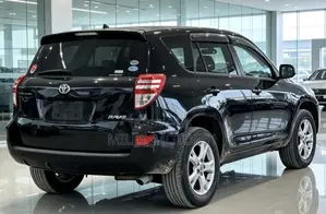 Toyota RAV4 2011 Black