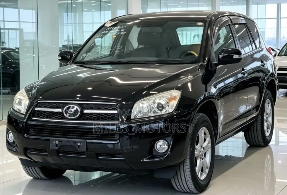 Toyota RAV4 2011 Black