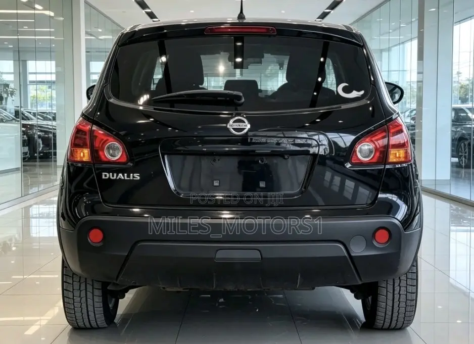 Nissan Dualis 2012 Black