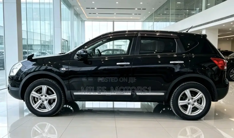Nissan Dualis 2012 Black