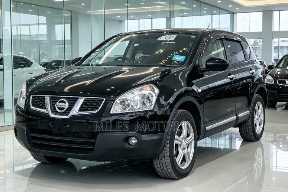 Nissan Dualis 2012 Black