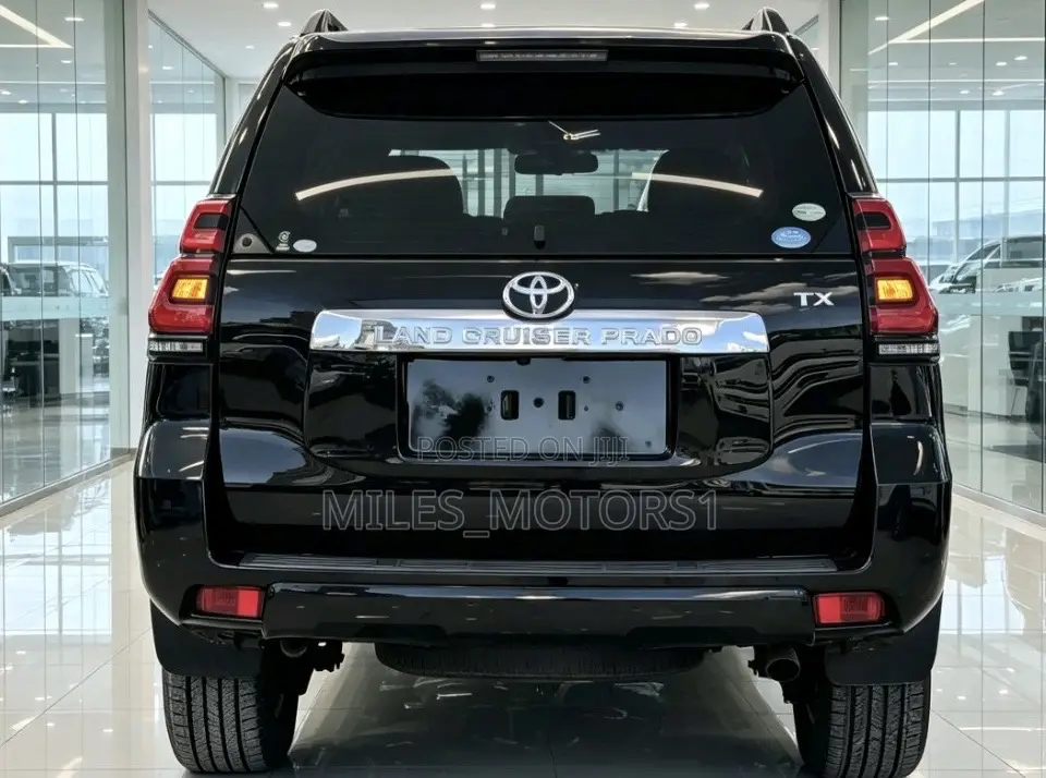 Toyota Land Cruiser Prado 2017 Black