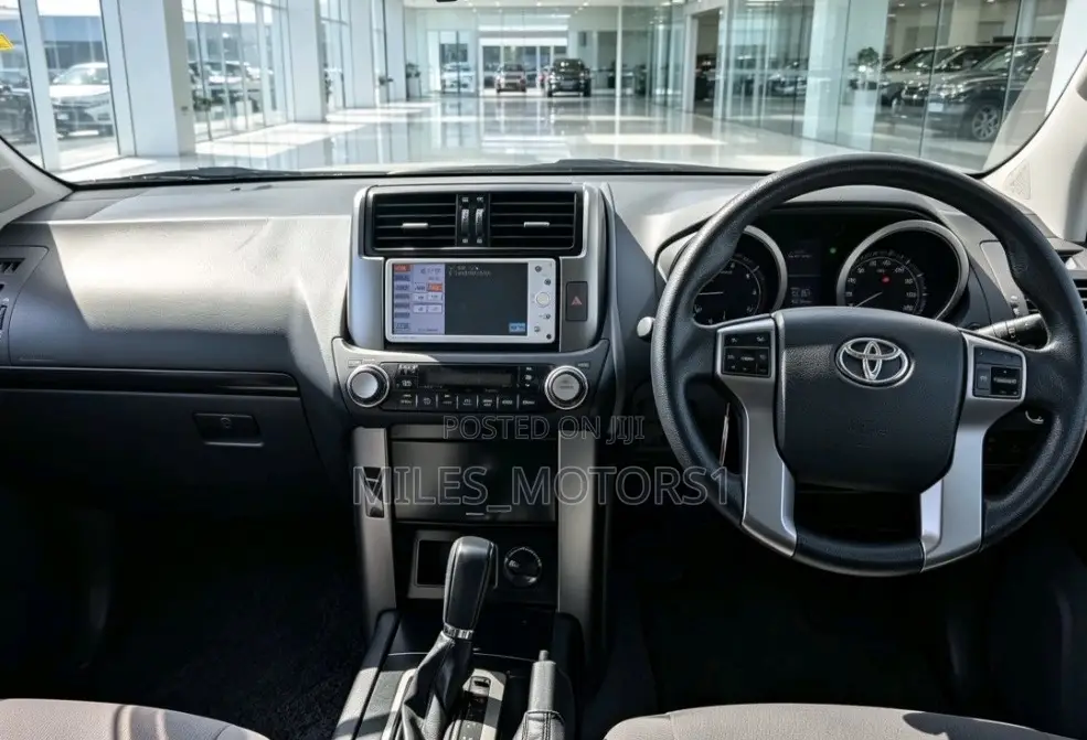 Toyota Land Cruiser Prado 2017 Black