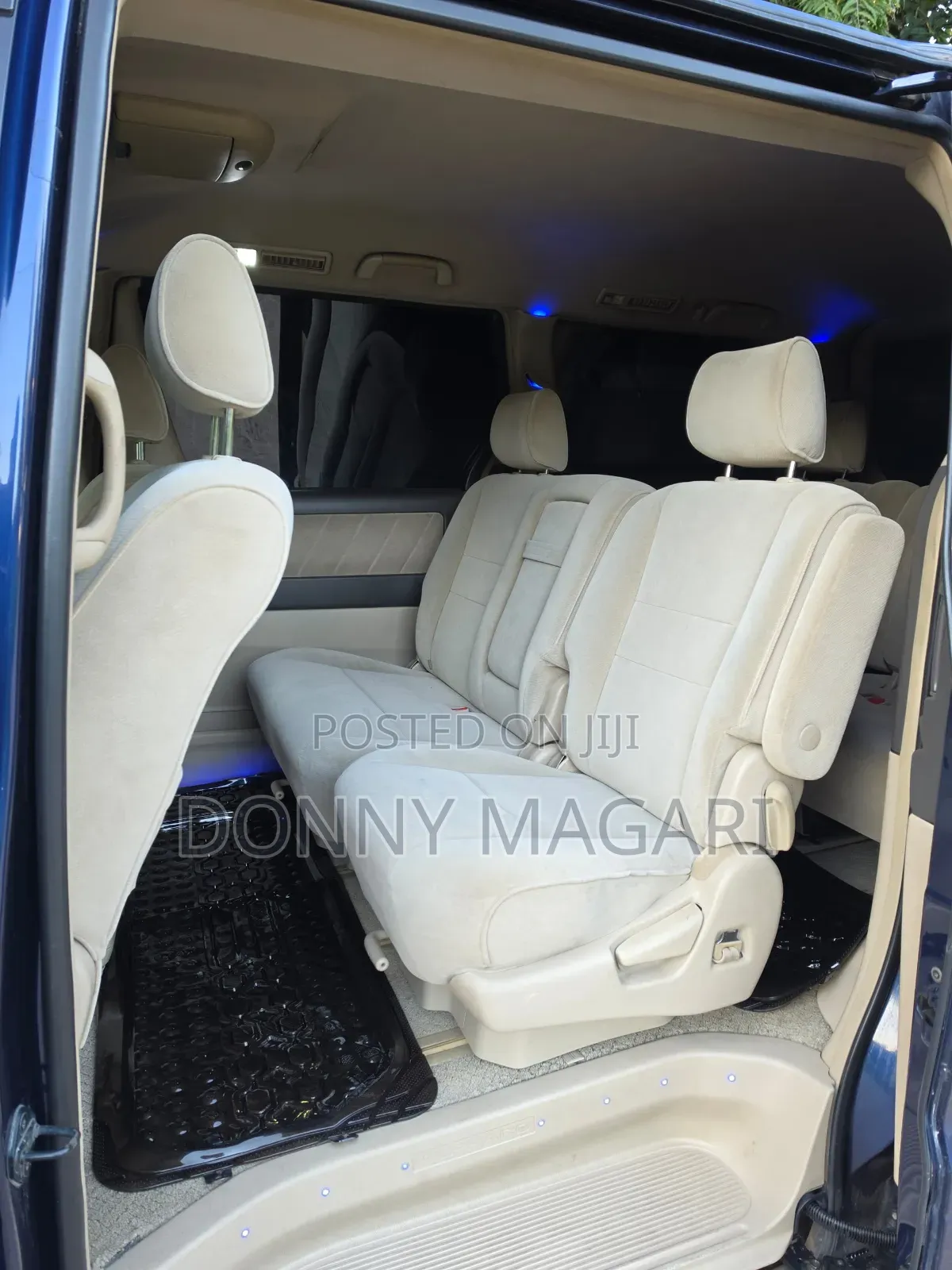 Toyota Alphard 2006 Blue
