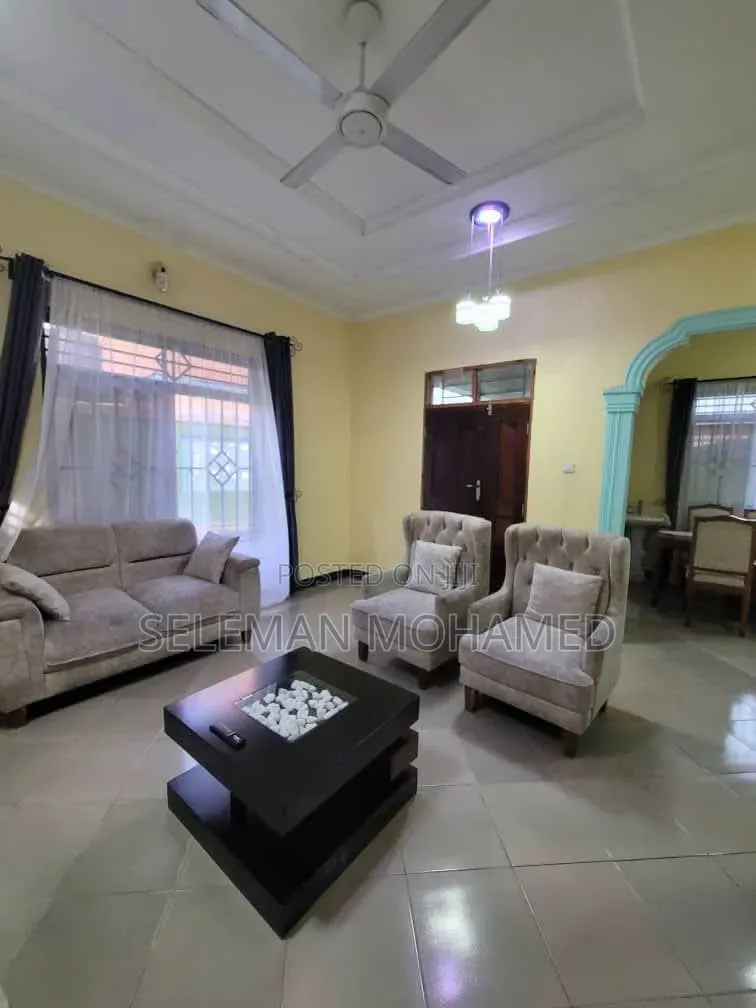Furnished 4bdrm House in Biriani Real Estate, Chamazi for sale