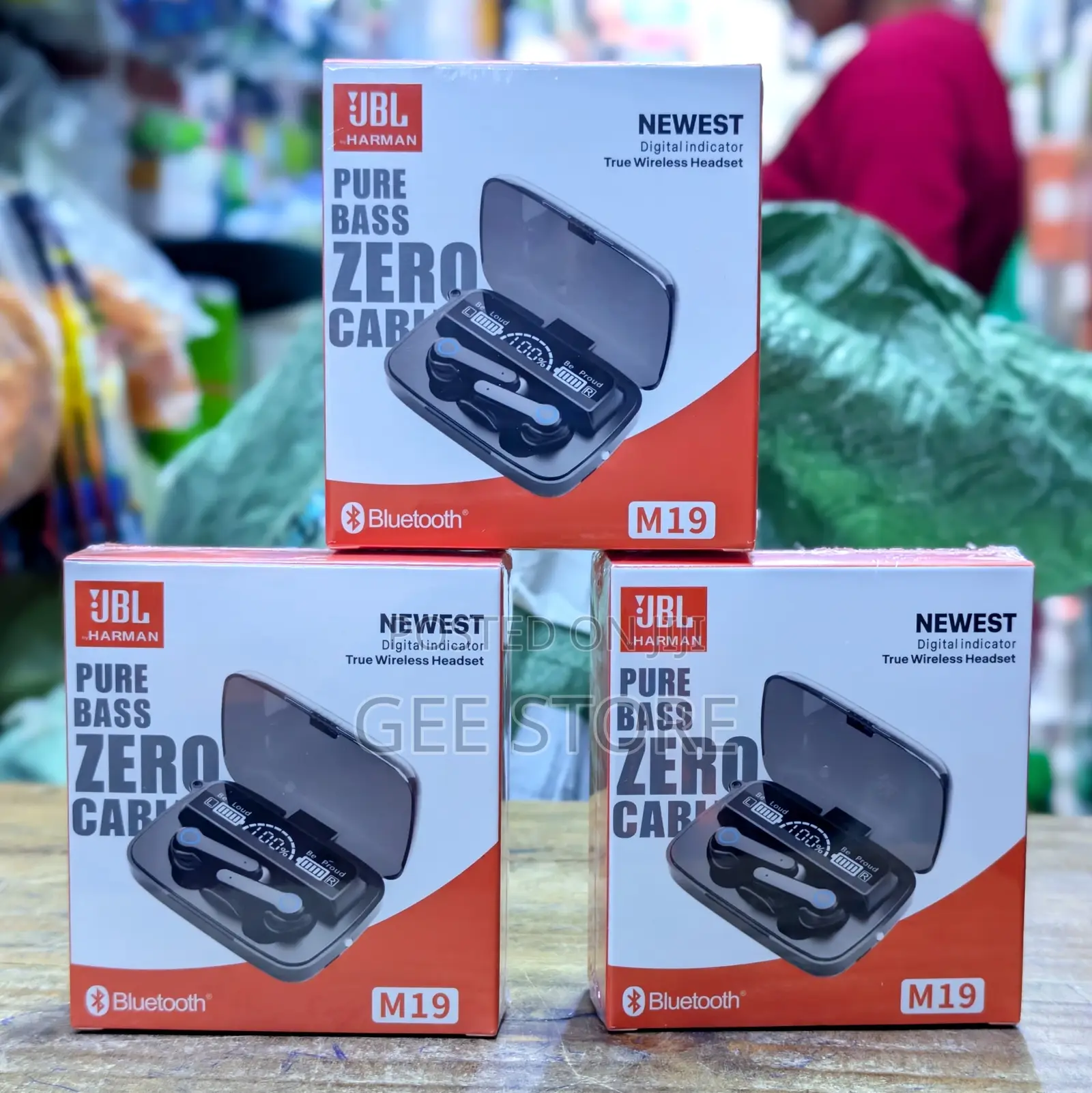 JBL Harman Pure Bass M19