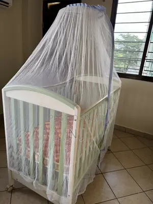 Baby Cot With Mosquito Net, Mattress And Bedding Set
