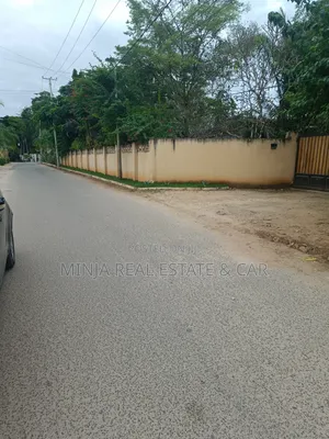 Plot for Sale in Masaki.