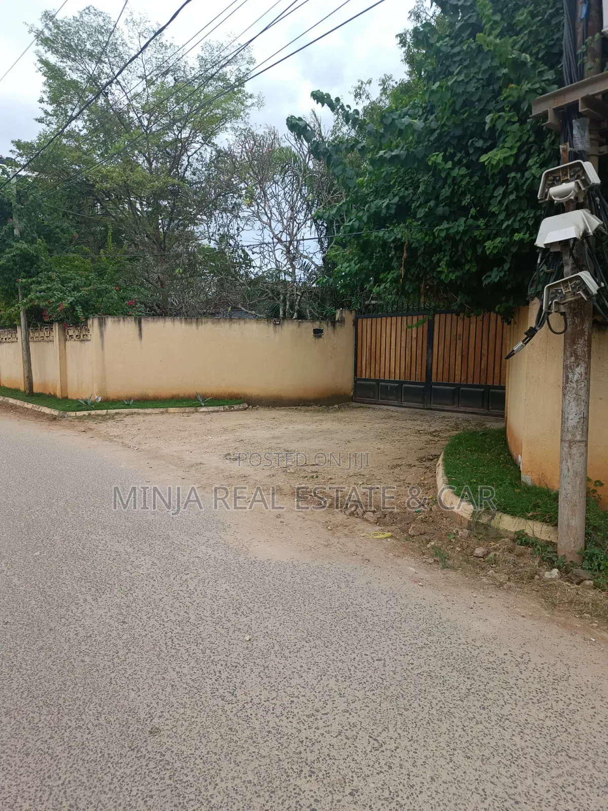 Plot for Sale in Masaki.