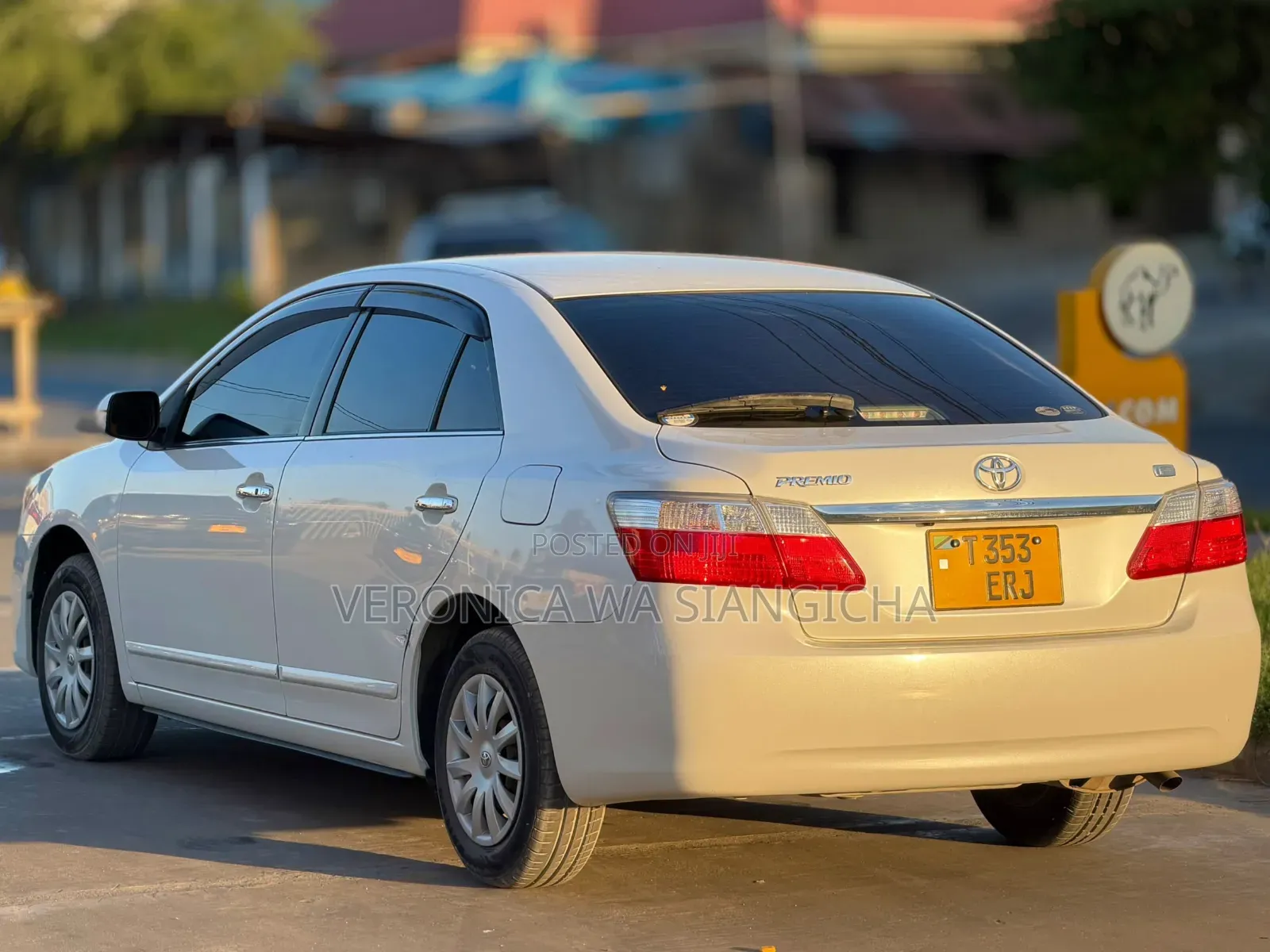 Toyota Premio 2009 White