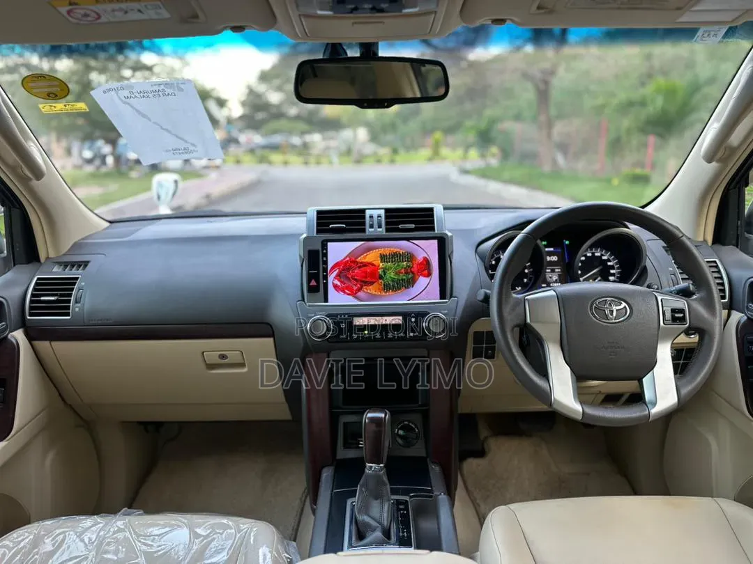 Toyota Land Cruiser Prado 2016 Pearl